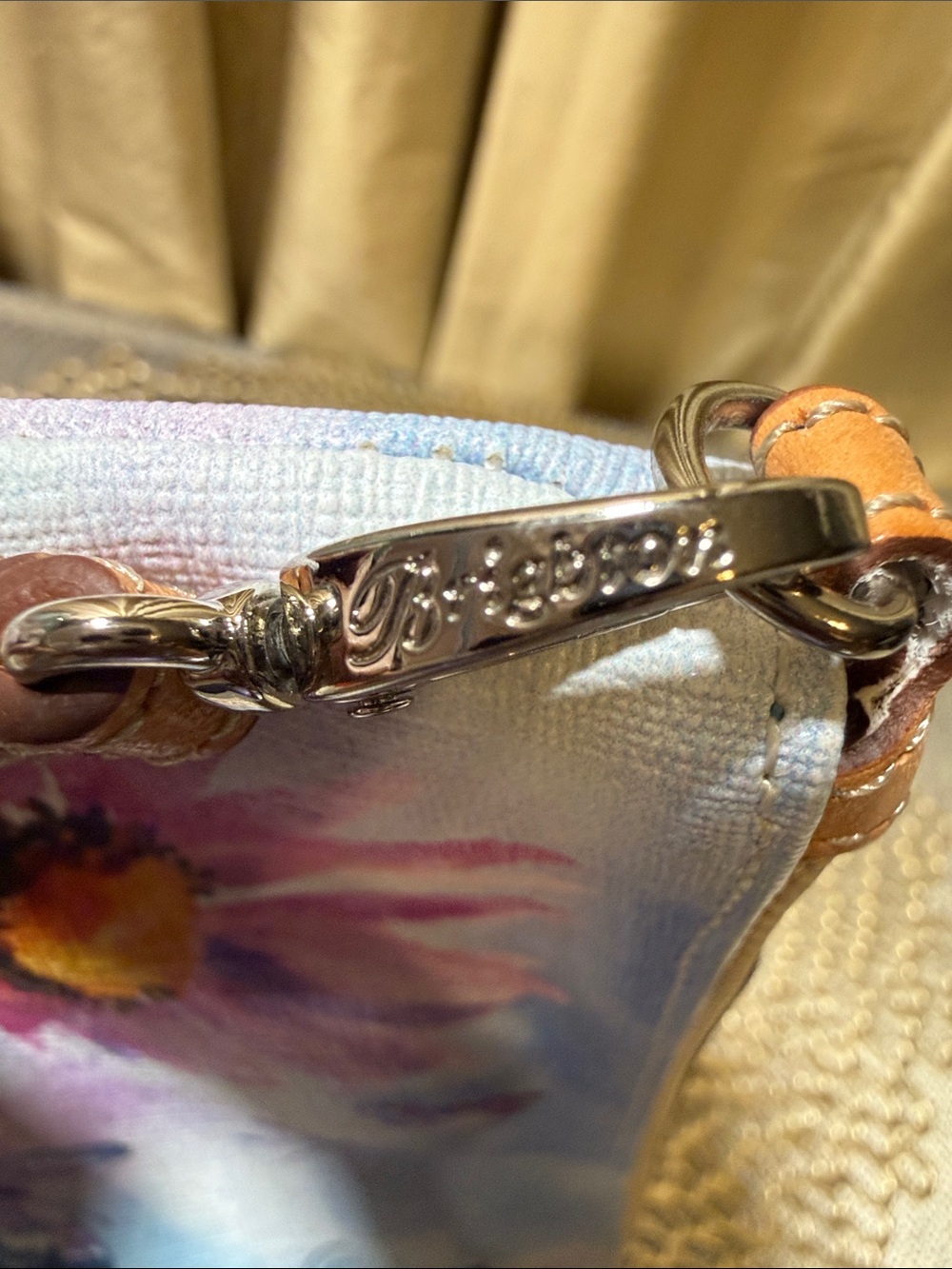Brighton Belle Jardin Floral Butterfly Wristlet Clutch | Garden Print Leather - Picture 7 of 11